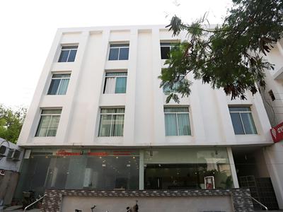 OYO 5474 Hotel Aries