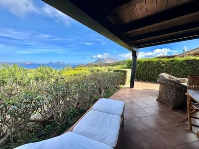 Residence Domos De Rocca