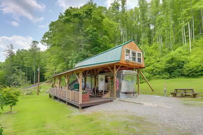 Unique Converted Trailer in Marshall: Pet Friendly