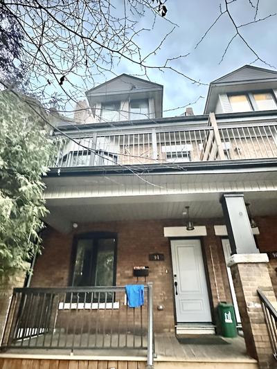 Toronto Furnished Rooms