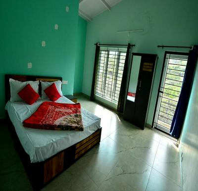Estay Tiger Hills