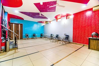 FabHotel Apple Tree Premium