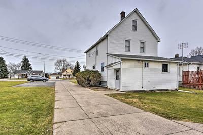 Buffalo Vacation Rental w/ Screened Porch