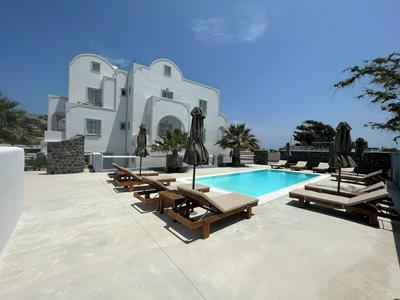 White Lily - Adults Only 16 plus