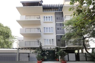 OYO 1078 Hotel Royal Serenity