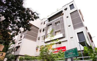 OYO 29061 Suryas Grand