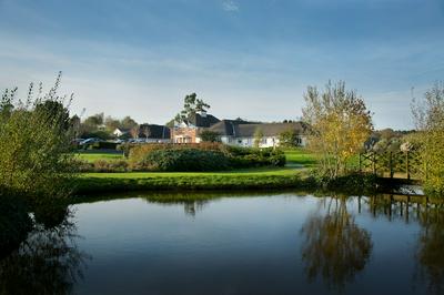 Sandford Springs Hotel & Golf Club