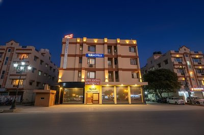 Fabhotel Kochar Continental