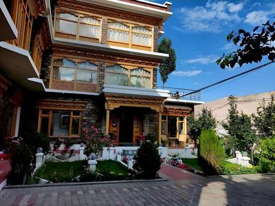 Hotel Jeevanam Villa