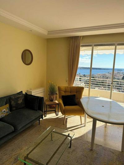 Flat -2bdr/4p - SEA View