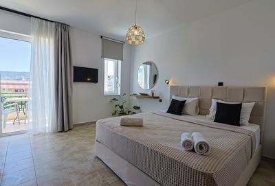 AVENA Suites
