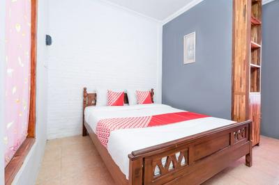 OYO 1592 Gading 4u Homestay