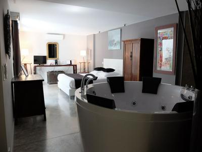 Be Loft B&B Pool & Spa