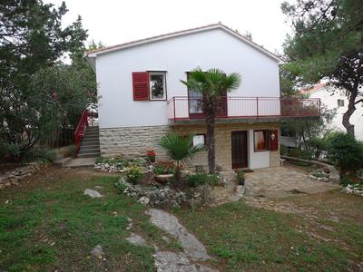 Apartment for six Persons With Three Bedrooms and Internet
