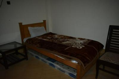 Hotel Kashmir Continental