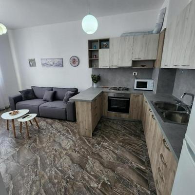 Kalpazo Tirana Vila 313