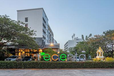 Recenta Phuket Suanluang by Deevana