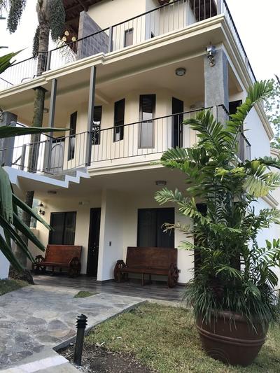 Paradise Hot Springs - Thermal Water & Volcano Views