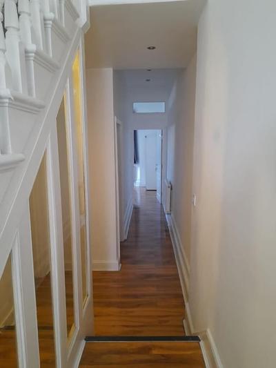 Rayan's Lodge Stratford London by OYO