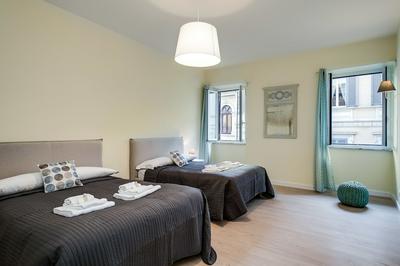 Travel & Stay - Sistina