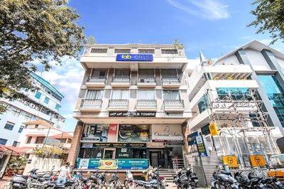 FabHotel Oriental Suites MG Road