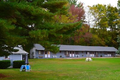 Chamber Lane Motel