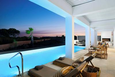 Villa Seawater