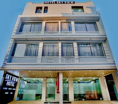 Hotel Sky View - Zirakpur, Chandigarh