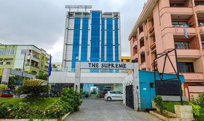 FabHotel Prime Hema's Supreme