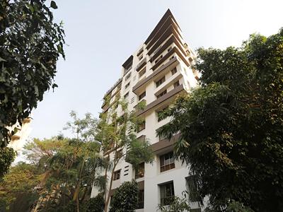 OYO 9224 La Royle Appartments