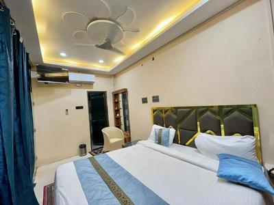 Hotel Shivee - Varanasi