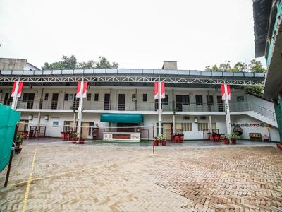 Capital O 10953 Dayal Lodge - A Boutique Hotel