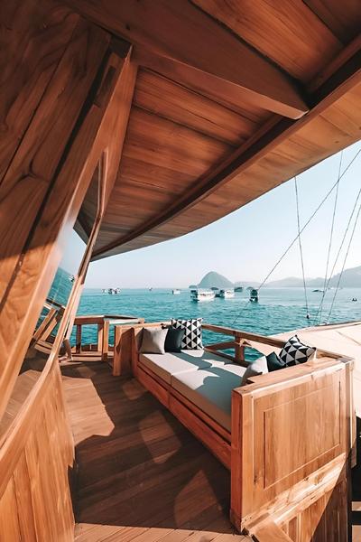 Andamari Luxury Phinisi