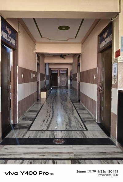 Hotel Bombay Central Agra