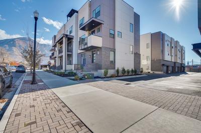 Modern Downtown Provo Townhome w/ Balcony!