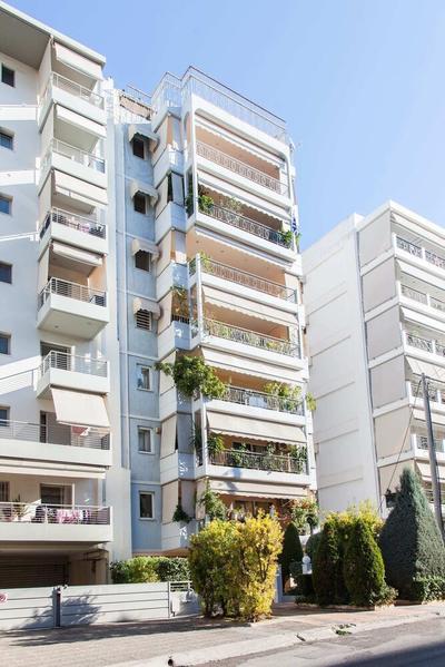 Beautiful 3 bedrooms apt in N. Smirni