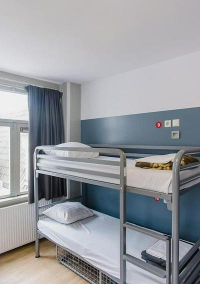 Hostel Warmoes Amsterdam