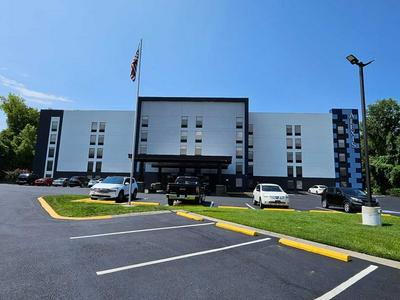 The Alexis Inn & Suites - Nashville Airport