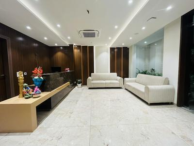 HOTEL THE ROYAL VISTA