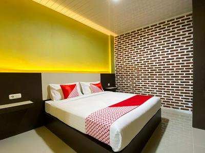 Oyo Kelapa Gading Guesthouse