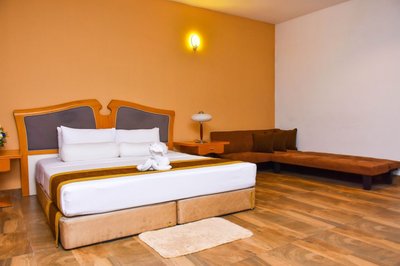 Aradhana Airport Hotel