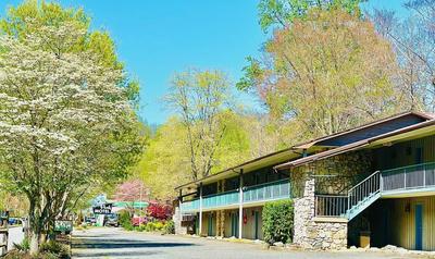 Newfound Lodge on the river