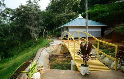 OYO 10642 Hotel Munnar Kairali