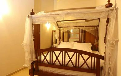 Colombo Center Point by City Hub