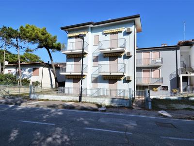 Apartment in Rosolina Mare Near the Sea