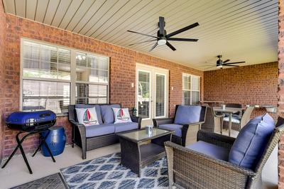 Pensacola Home w/ Private Lanai, 9 Mi to Downtown!