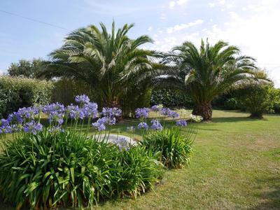 Holiday Home in Plouneour Near Sandy Beach