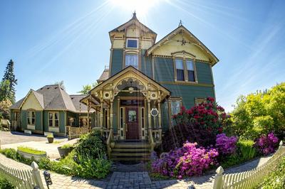 Swantown Inn