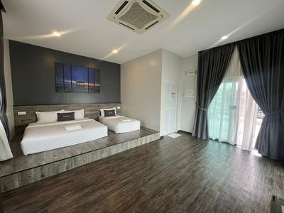 Capital O 91170 Kurau Bay Hotel