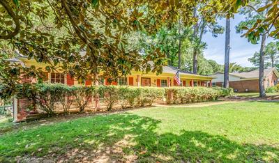 Near Parks Tranquil Fox Trails